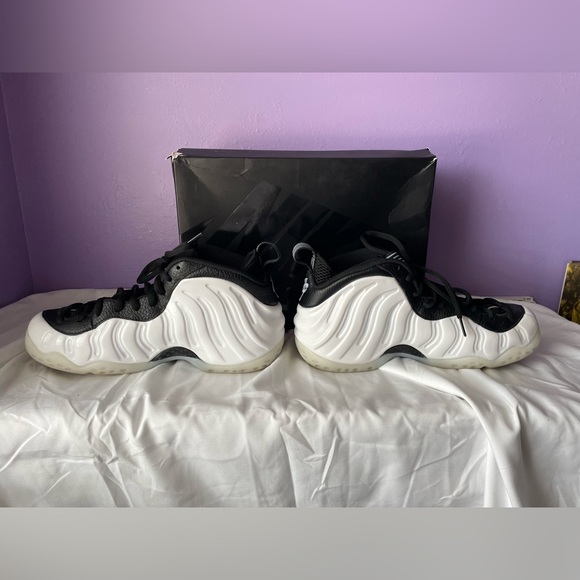 Nike foamposite size 9 - Picture 3 of 8